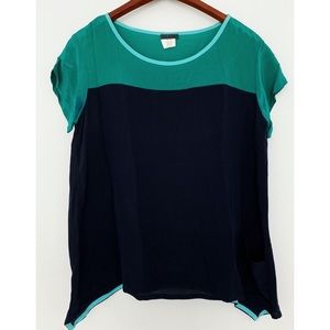 Short Sleeve Colorblocked Top with Hi Lo Hem